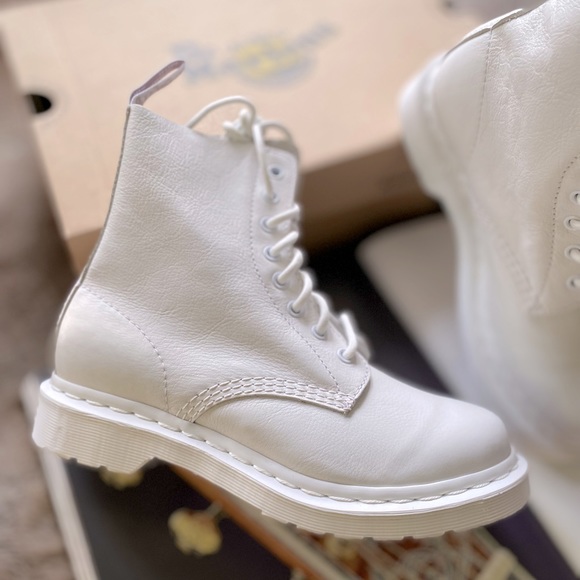 Dr. Martens 1460 Pascal Mono Combat Boot - Picture 5 of 13